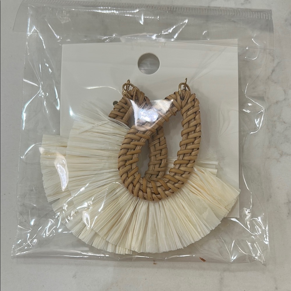 Elegant Tan and Cream Woven Earrings